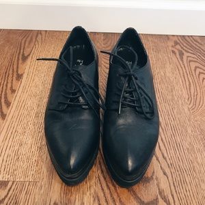 Black Oxford Tie Up Shoes